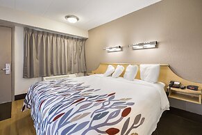 Red Roof Inn Rockford East – Casino District