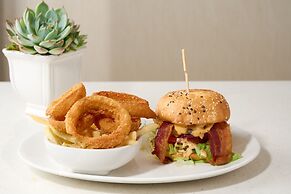 Marriott Marquis San Diego Marina