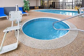 Wingate by Wyndham Cranberry