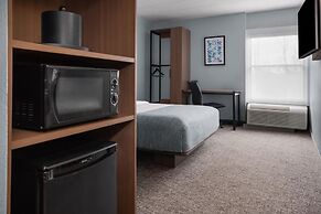 Wingate by Wyndham Cranberry