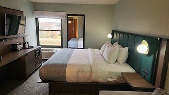 Wingate by Wyndham Cranberry
