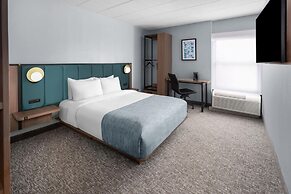 Wingate by Wyndham Cranberry