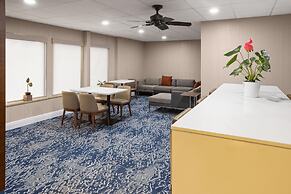 Wingate by Wyndham Cranberry