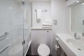 Crowne Plaza Plymouth by IHG