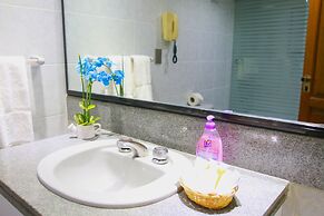 Yotau All Suites Hotel