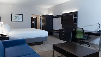 Holiday Inn Express & Suites Tampa East - Ybor City by IHG