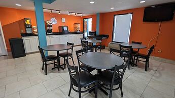 Howard Johnson by Wyndham Chattanooga Lookout Mountain I-24