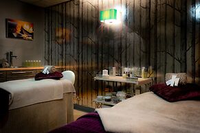 The Park Royal Hotel & Spa