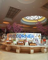Sheraton Oman Hotel
