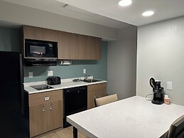 MainStay Suites Springfield South - Battlefield Rd