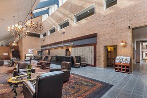 Crowne Plaza Minneapolis West by IHG