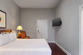 New Orleans Courtyard Hotel and Suites by the French Quarter