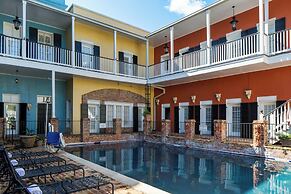 New Orleans Courtyard Hotel and Suites by the French Quarter