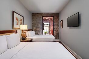 New Orleans Courtyard Hotel and Suites by the French Quarter
