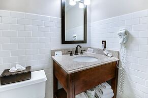 Ramada by Wyndham Metairie New Orleans Airport