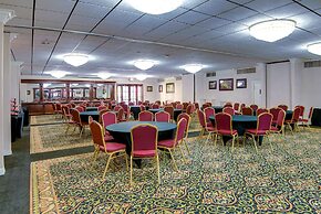 Ramada by Wyndham Metairie New Orleans Airport