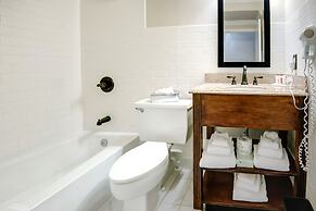 Ramada by Wyndham Metairie New Orleans Airport