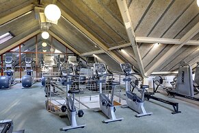 Knights Hill Hotel & Spa