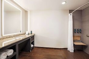 DoubleTree Suites by Hilton Austin Downtown Capitol