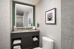 DoubleTree Suites by Hilton Austin Downtown Capitol