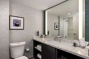 DoubleTree Suites by Hilton Austin Downtown Capitol