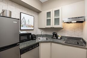 DoubleTree Suites by Hilton Austin Downtown Capitol