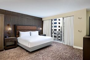DoubleTree Suites by Hilton Austin Downtown Capitol
