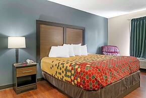 Econo Lodge Traverse City