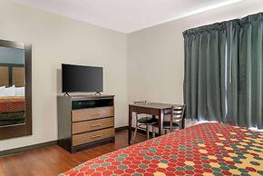 Econo Lodge Traverse City