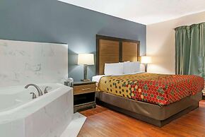 Econo Lodge Traverse City