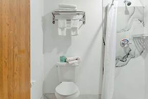 Econo Lodge Traverse City