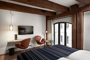 71 Nyhavn Hotel