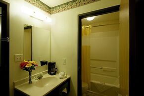 Americas Best Value Inn & Suites Nevada