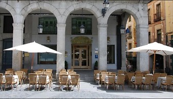 Hotel Infanta Isabel