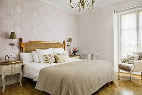 Hotel Infanta Isabel