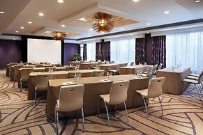 Avenue of the Arts Costa Mesa, a Tribute Portfolio Hotel