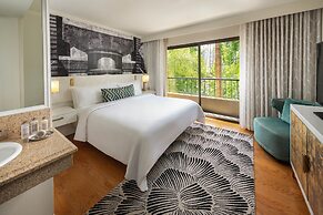Avenue of the Arts Costa Mesa, a Tribute Portfolio Hotel