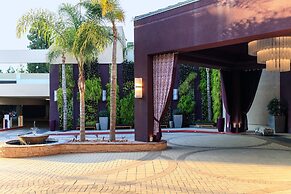 Avenue of the Arts Costa Mesa, a Tribute Portfolio Hotel