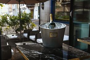 Le Montbrillant Hôtel Residence