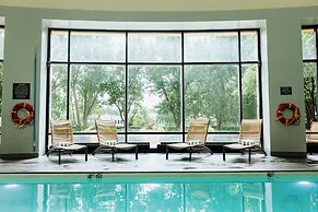 DoubleTree Suites by Hilton Htl & Conf Cntr Downers Grove