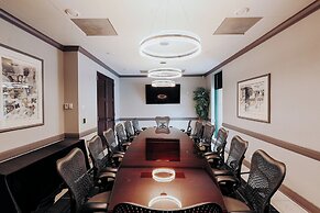 DoubleTree Suites by Hilton Htl & Conf Cntr Downers Grove