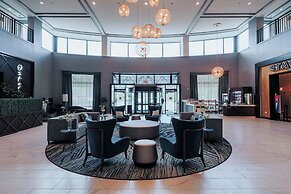 DoubleTree Suites by Hilton Htl & Conf Cntr Downers Grove