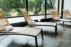 DoubleTree Suites by Hilton Htl & Conf Cntr Downers Grove