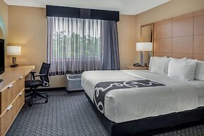 La Quinta Inn & Suites by Wyndham Naples Downtown