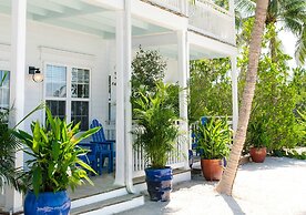 Parrot Key Hotel & Villas