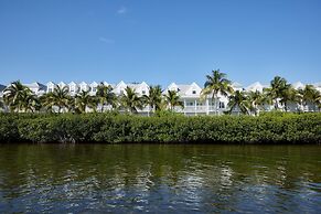 Parrot Key Hotel & Villas