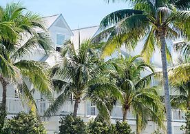 Parrot Key Hotel & Villas