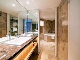 Novotel Sydney Brighton Beach