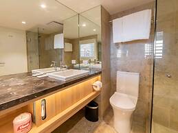 Novotel Sydney Brighton Beach