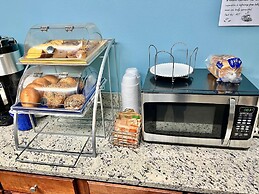 Days Inn by Wyndham Statesboro